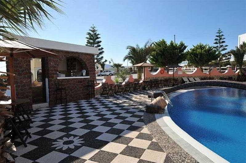 B Suites Fira  Bagian luar foto